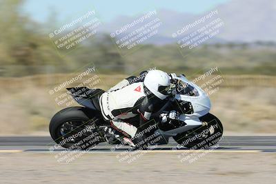 media/Dec-04-2025-Racers Edge (Thu) [[5ebc9f124d]]/2-A Group/4-Session 3 (Turn 2 Inside Speed Pans)/